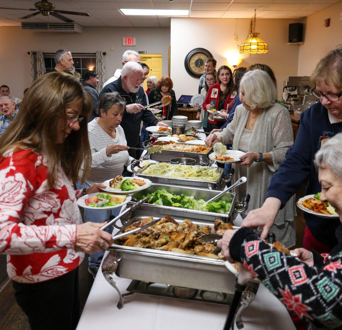 Altar-Rosary-Christmas-Dinner-Dec-2025-01