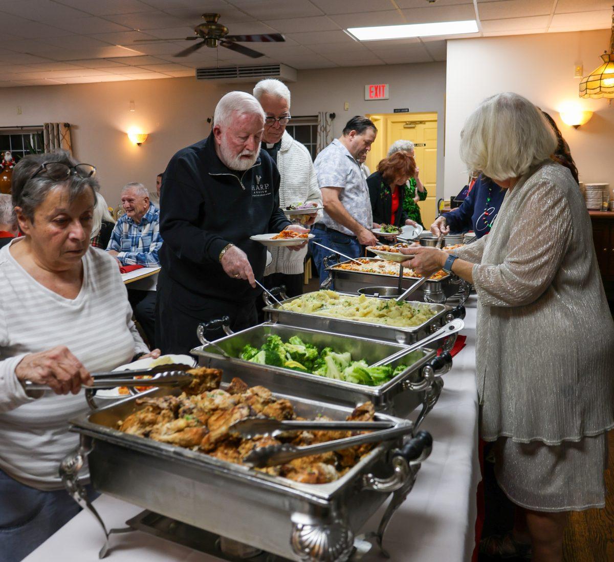 Altar-Rosary-Christmas-Dinner-Dec-2025-02