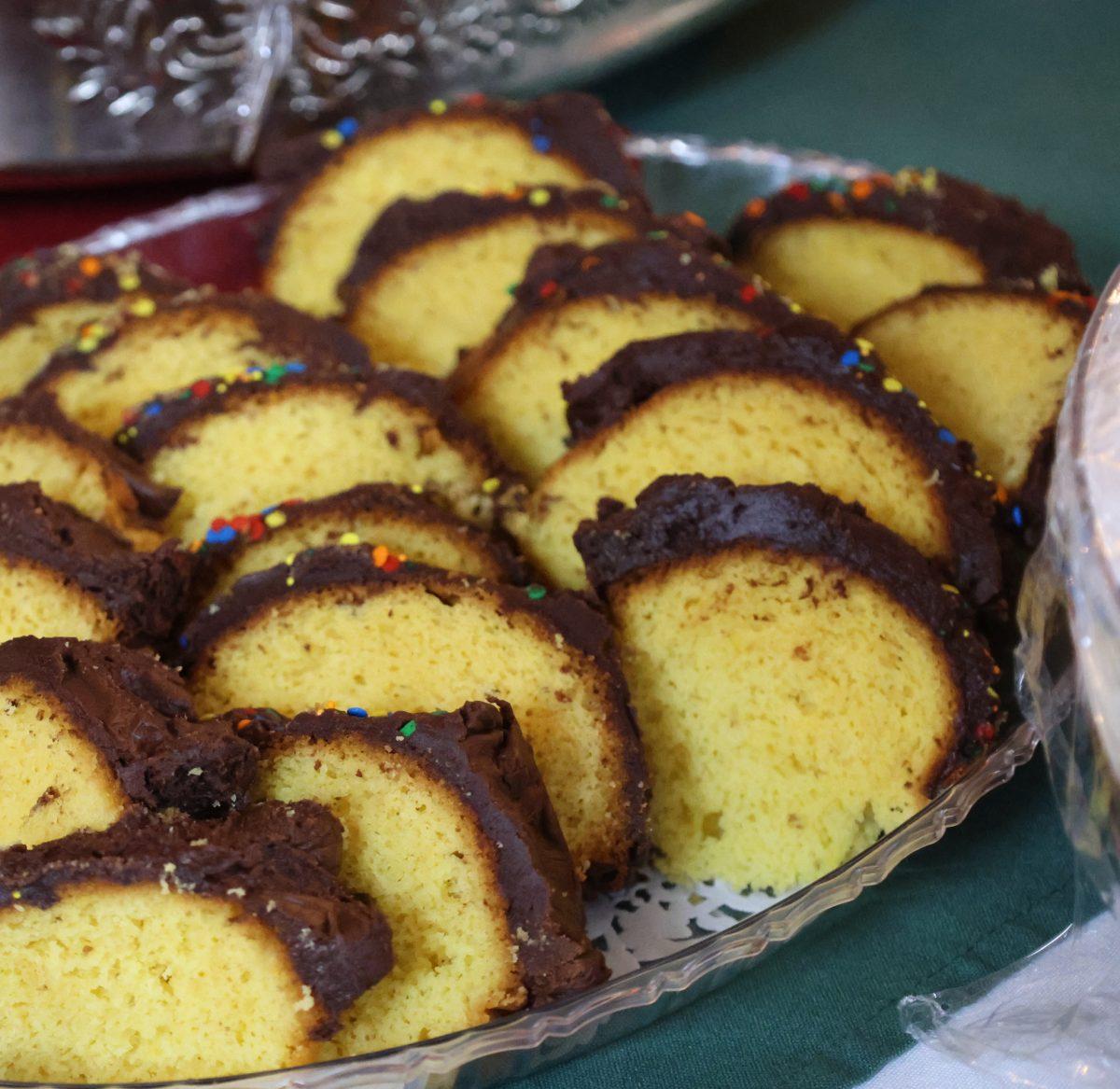 Altar-Rosary-Christmas-Dinner-Dec-2025-27