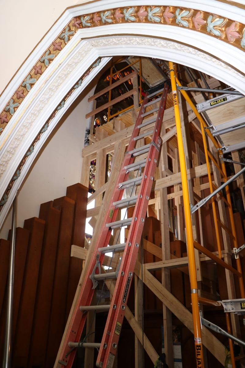St-Peters-Organ-Window IMG 4725