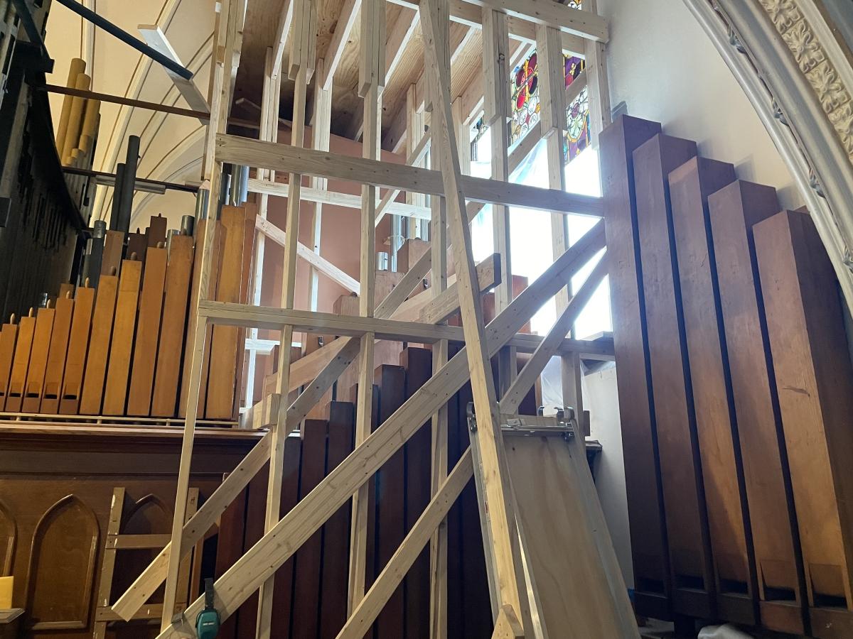 St-Peters-Organ-Window IMG 5770