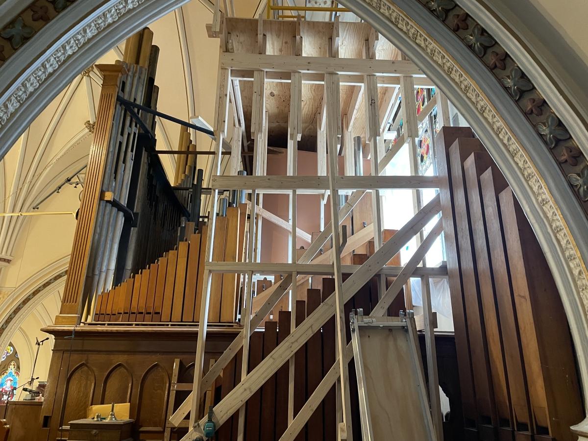 St-Peters-Organ-Window IMG 5777