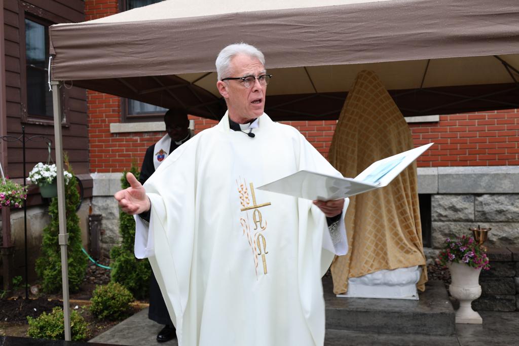 Our-Lady-of-the-Assumption-Prayer-Grotto-Dedication-May-2025-08