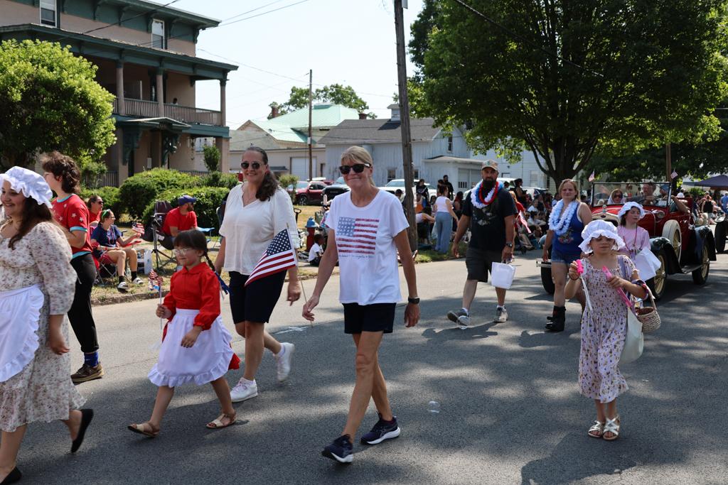 Sacred-Heart-Float-july-2026-46