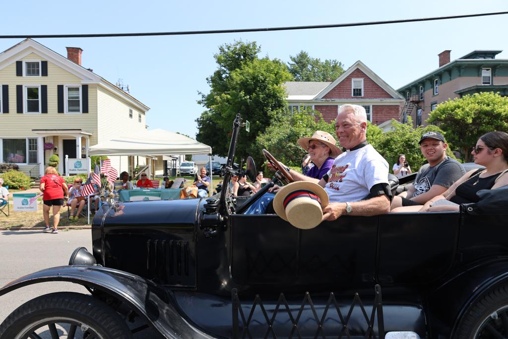 Sacred-Heart-Float-july-2026-57