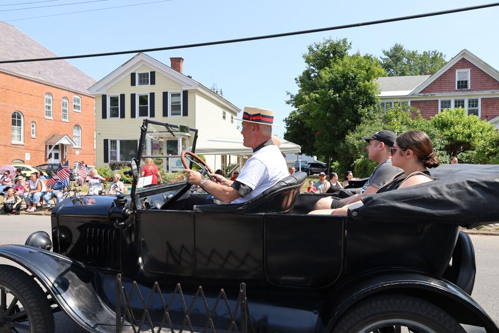 Sacred-Heart-Float-july-2026-58