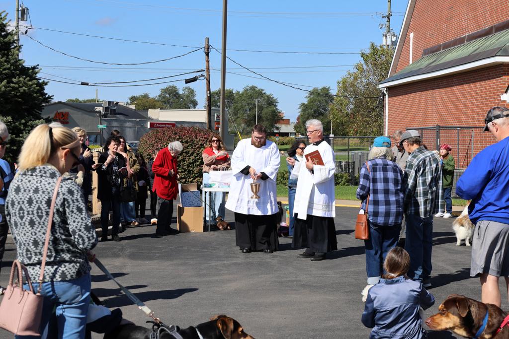 Sacred-Heart-Pet-Blessing-Oct-4-2026-30