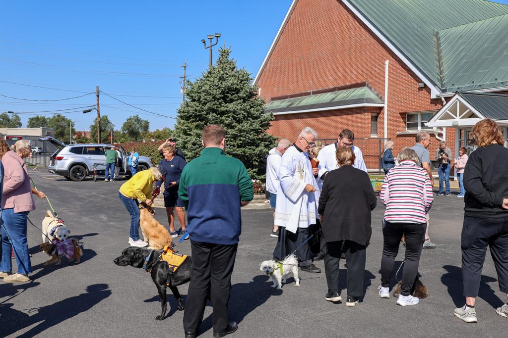 Sacred-Heart-Pet-Blessing-Oct-4-2026-35