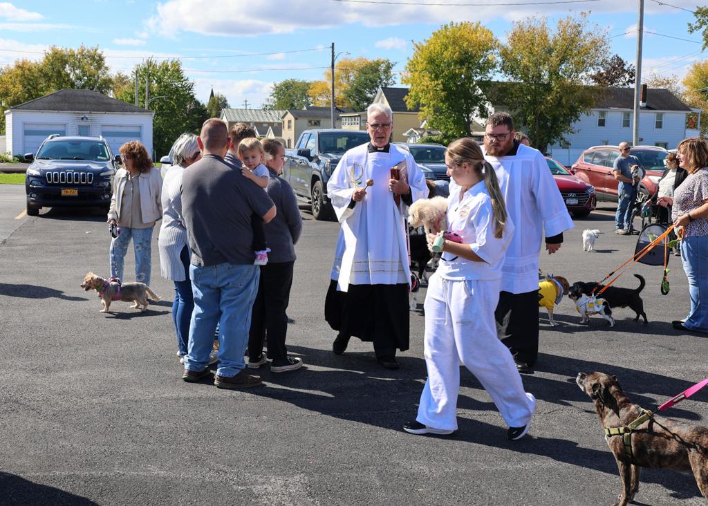 Sacred-Heart-Pet-Blessing-Oct-4-2026-43