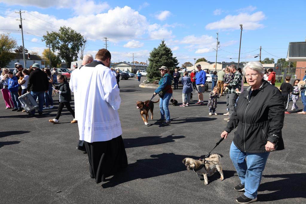 Sacred-Heart-Pet-Blessing-Oct-4-2026-46
