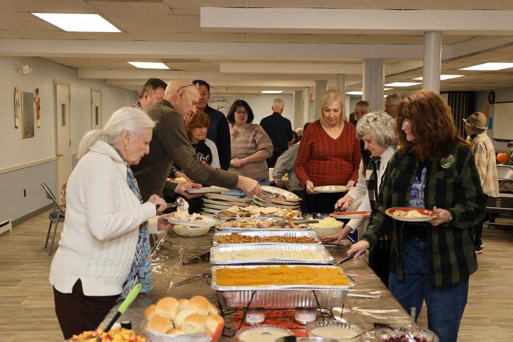 Thanksgiving-Dinner-St-Peters-Nov-18-2025-52