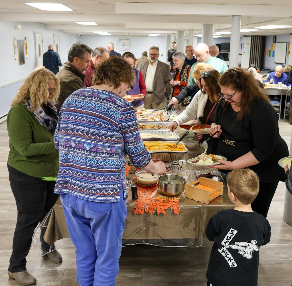 Thanksgiving-Dinner-St-Peters-Nov-18-2025-56