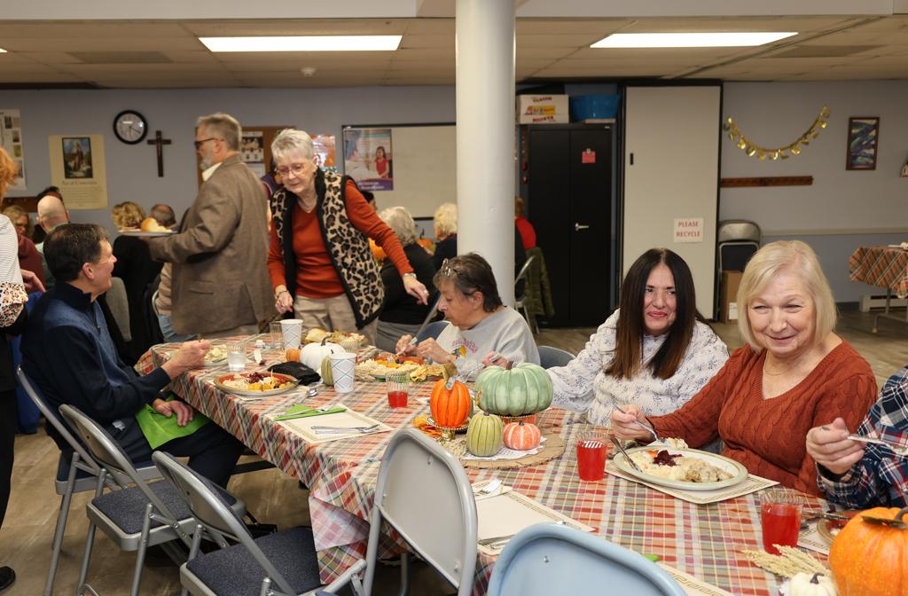 Thanksgiving-Dinner-St-Peters-Nov-18-2025-61