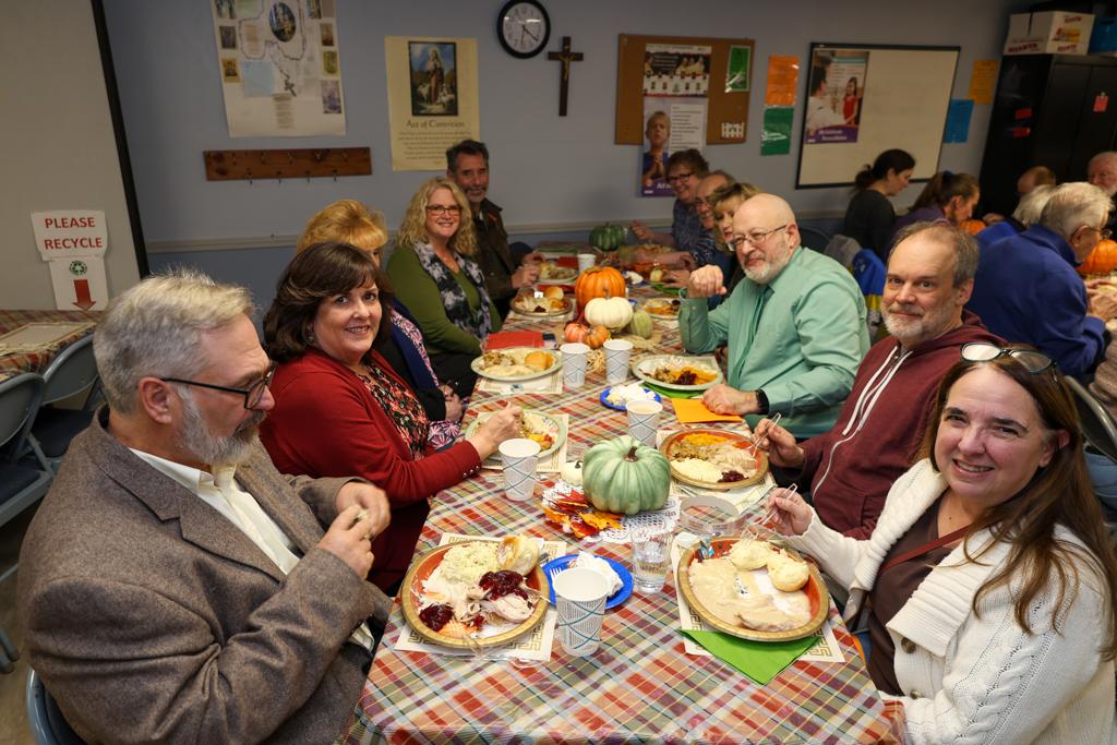 Thanksgiving-Dinner-St-Peters-Nov-18-2025-64