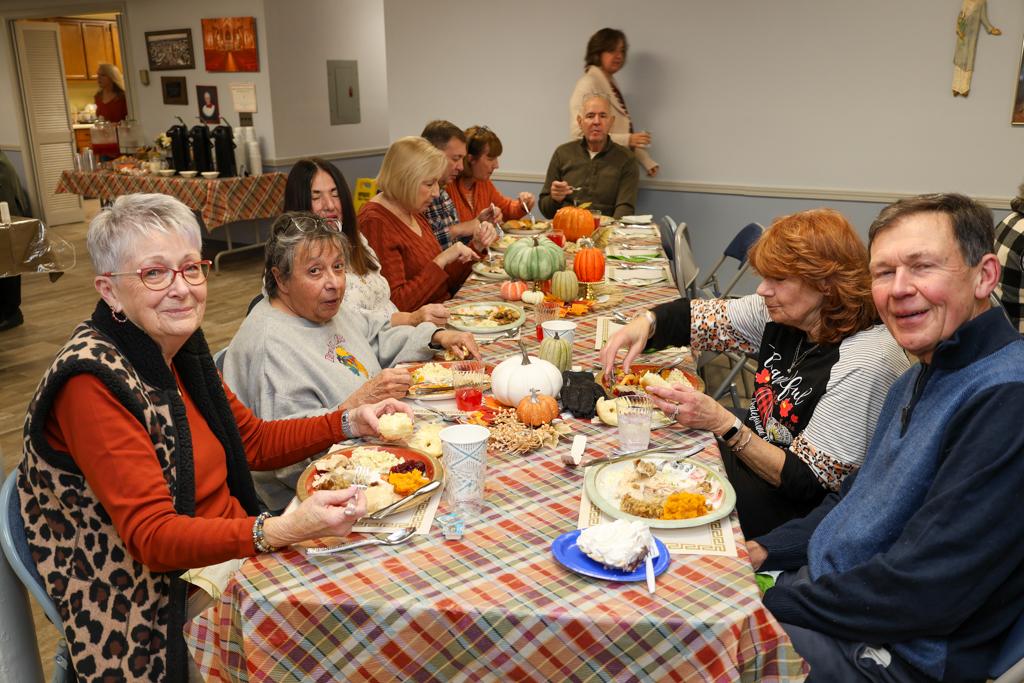Thanksgiving-Dinner-St-Peters-Nov-18-2025-66